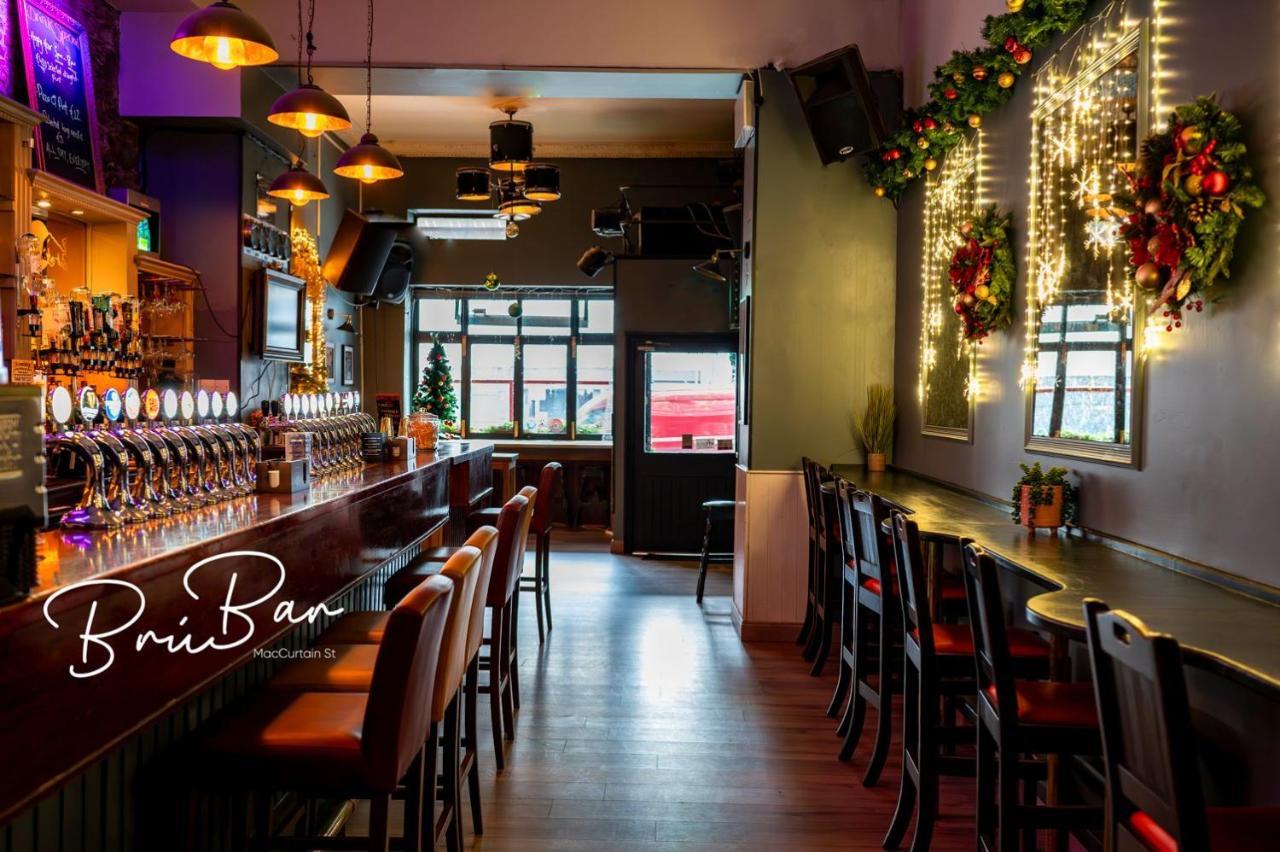 Bru Bar & Hostel Κορκ Εξωτερικό φωτογραφία