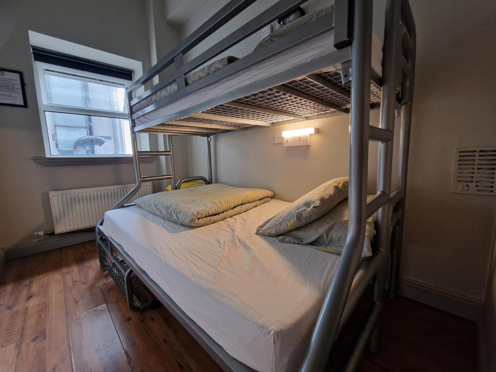 Bru Bar & Hostel Κορκ Εξωτερικό φωτογραφία
